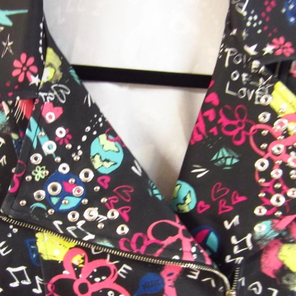 Side of Fries Grafitti jacket siz medium - Picture 5 of 7